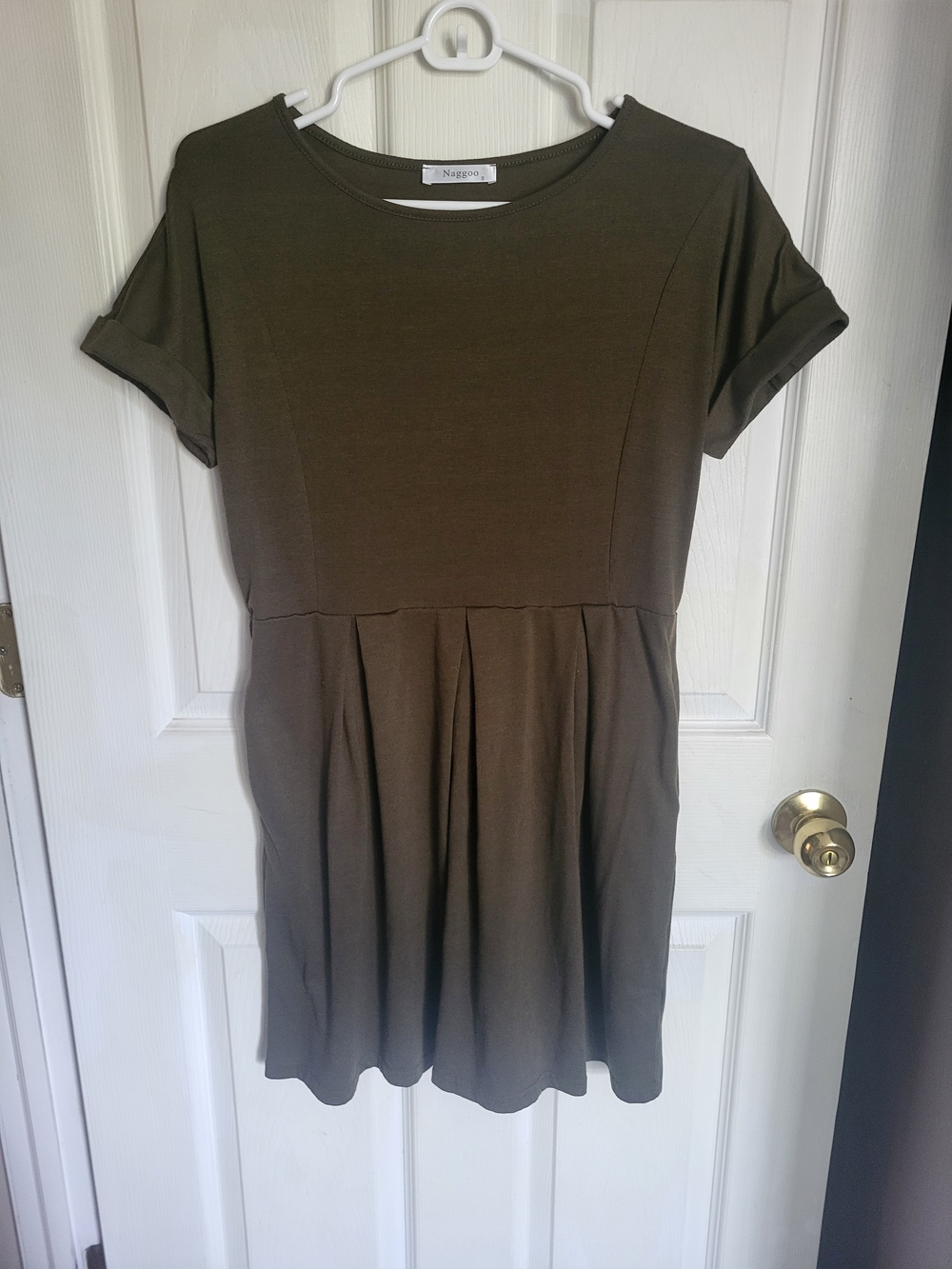 Nagroo Olive Short Sleeve Pleated Mini Dress